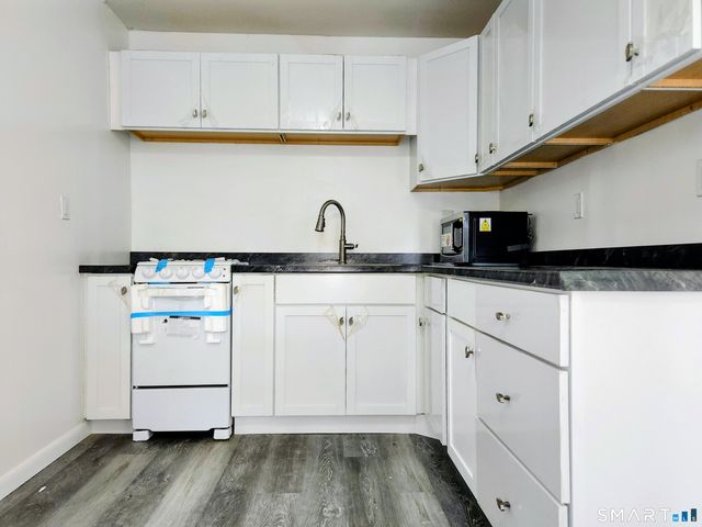 3 Fair Lane, New Fairfield, CT 06812
