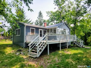 3 Fair Lane, New Fairfield, CT 06812