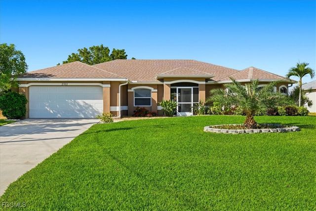 2512 NW 8th PL, Cape Coral, FL 33993