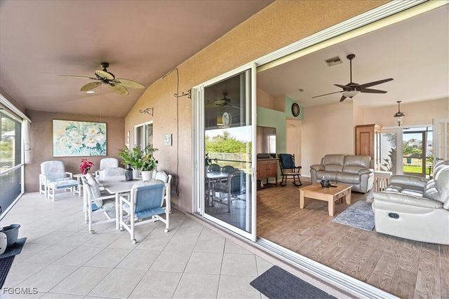 2512 NW 8th PL, Cape Coral, FL 33993