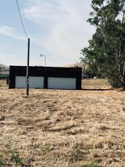 740 E Mulberry Avenue, Porterville, CA 93257
