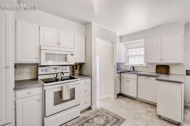 609 E Madison Street, Colorado Springs, CO 80907