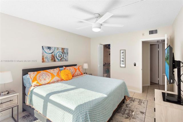 1101 River Reach Dr 209, Fort Lauderdale, FL 33315