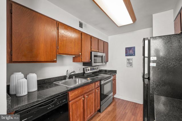 1763 Columbia Rd NW Apt 510, Washington, DC 20009