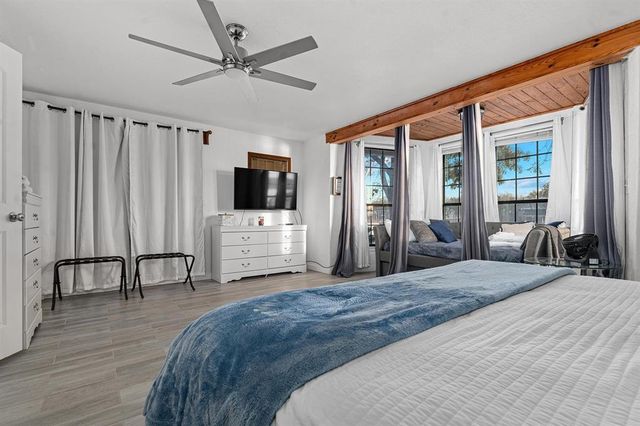 1602 Williams Lakeshore, Kingsland, TX 78639