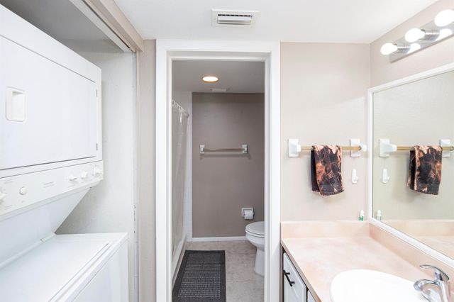 1673 SE Green Acres Circle 201, Port St Lucie, FL 34952