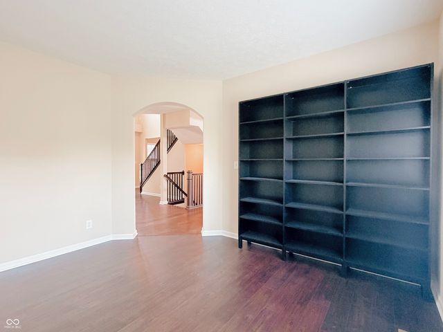 2535 Murphy Circle N, Carmel, IN 46074