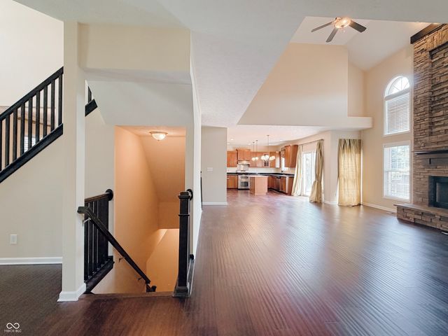 2535 Murphy Circle N, Carmel, IN 46074