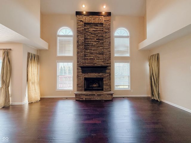2535 Murphy Circle N, Carmel, IN 46074