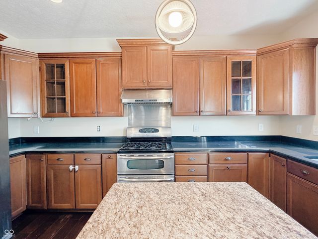 2535 Murphy Circle N, Carmel, IN 46074
