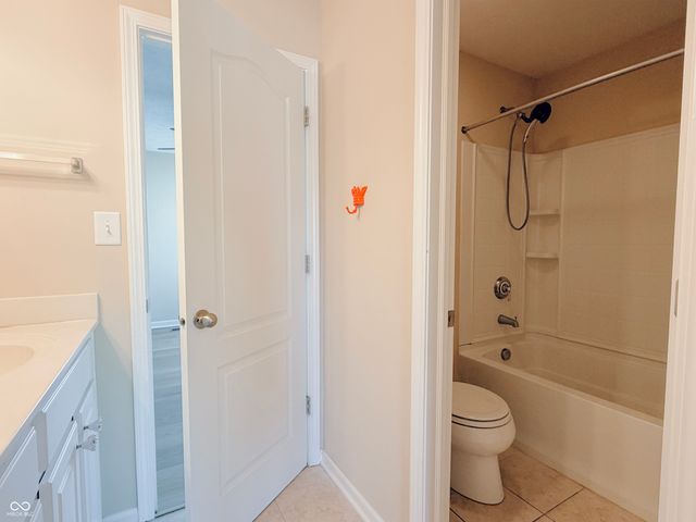 2535 Murphy Circle N, Carmel, IN 46074