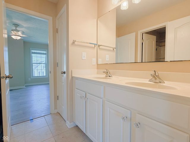 2535 Murphy Circle N, Carmel, IN 46074
