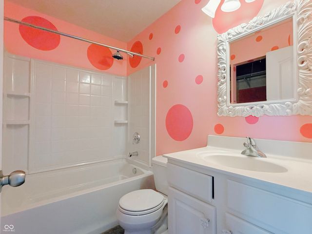 2535 Murphy Circle N, Carmel, IN 46074