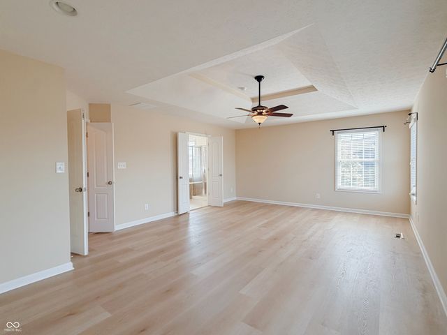 2535 Murphy Circle N, Carmel, IN 46074