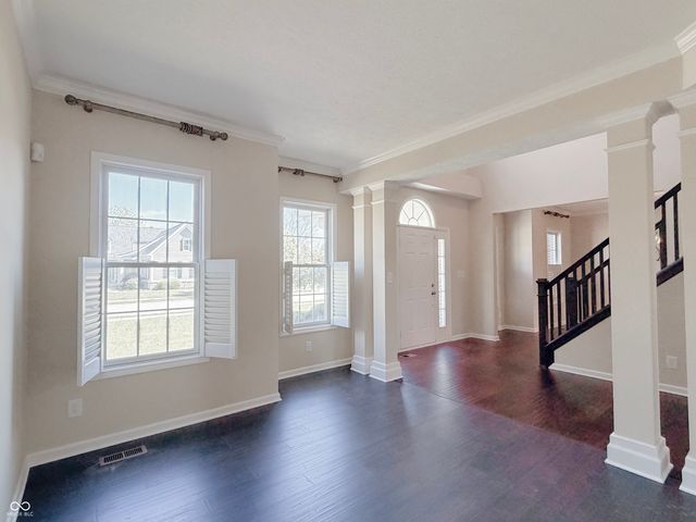 2535 Murphy Circle N, Carmel, IN 46074