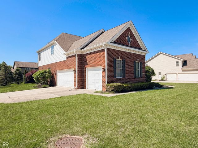 2535 Murphy Circle N, Carmel, IN 46074