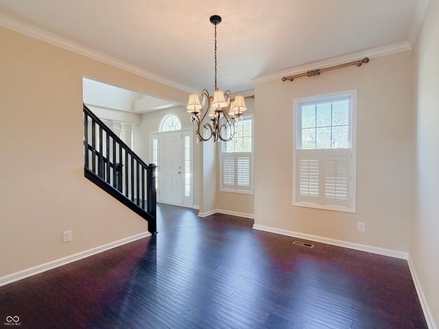 2535 Murphy Circle N, Carmel, IN 46074