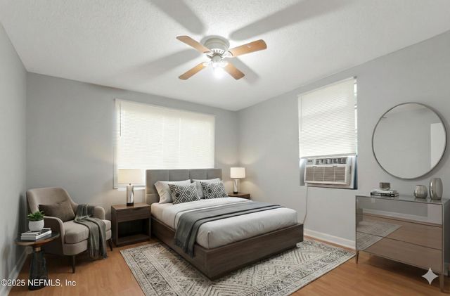 5813 DOEBOY Street, Jacksonville, FL 32208