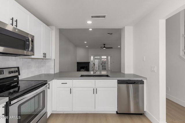 4114 E UNION HILLS Drive 1216, Phoenix, AZ 85050