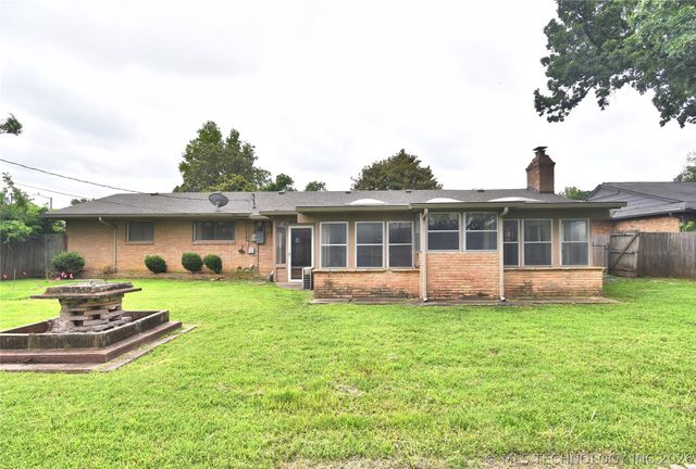 4659 E 55th Place, Tulsa, OK 74135