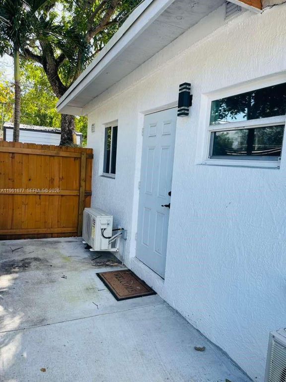 230 NW 127th St 0, North Miami, FL 33168