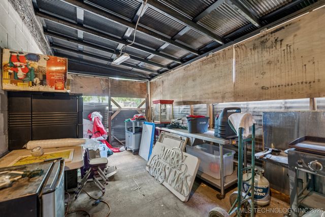 19600 S 353rd West Avenue, Bristow, OK 74010