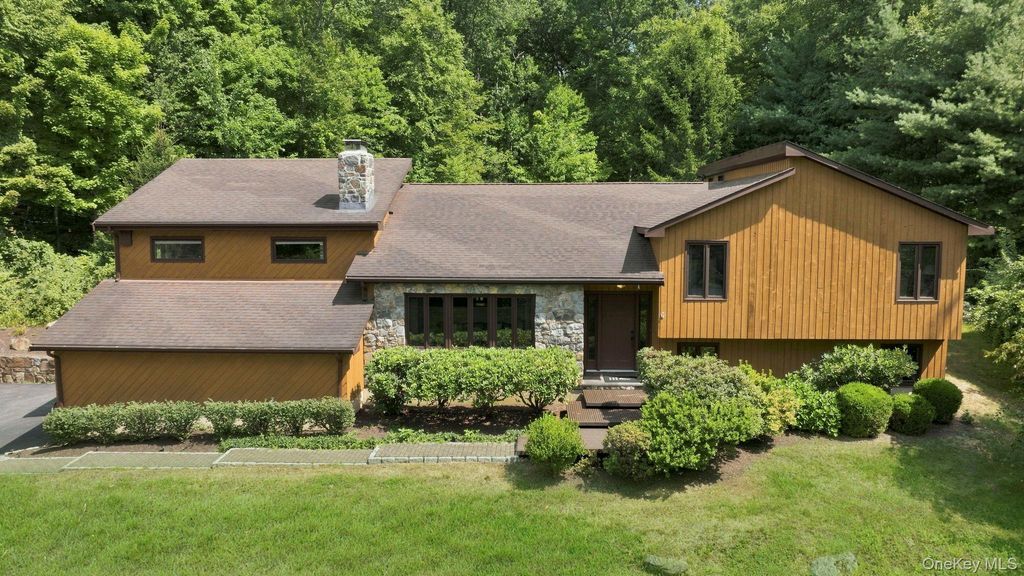 66 Maple Wood Drive, Brewster, NY 10509 — exterior