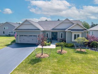 102 Emick Lane, Cazenovia, NY 13035