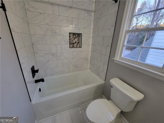 1710 McDowell Court, Lawrenceville, GA 30044