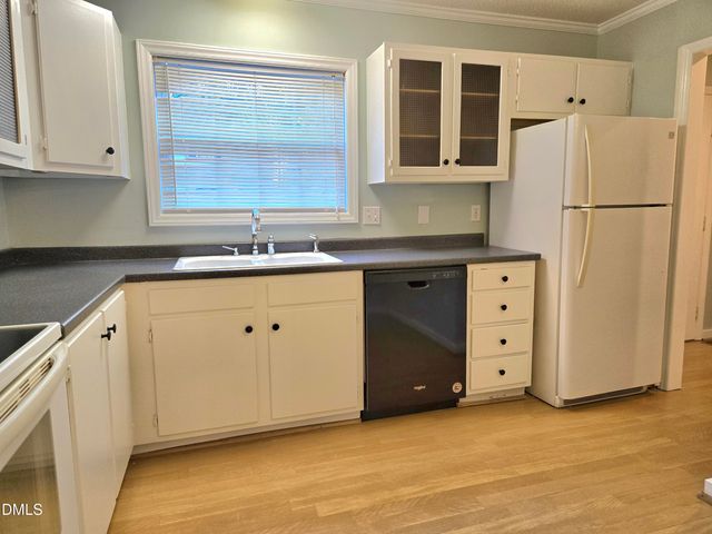 9 Willow Bridge Drive, Durham, NC 27707