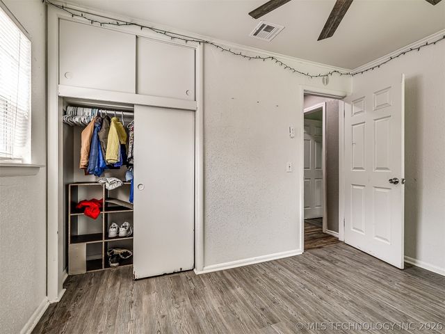 3724 W 45th Place, Tulsa, OK 74107