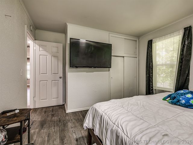 3724 W 45th Place, Tulsa, OK 74107
