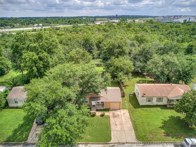 3724 W 45th Place, Tulsa, OK 74107