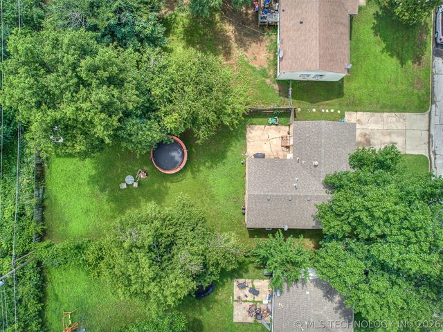 3724 W 45th Place, Tulsa, OK 74107