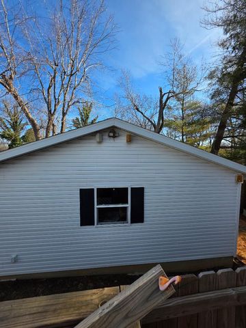 600 W Ford Street, Energy, IL 62933