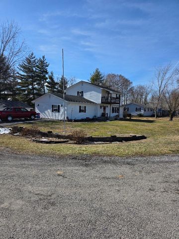 600 W Ford Street, Energy, IL 62933