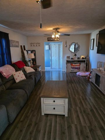 600 W Ford Street, Energy, IL 62933