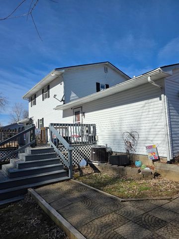 600 W Ford Street, Energy, IL 62933