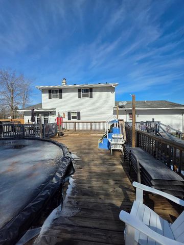 600 W Ford Street, Energy, IL 62933