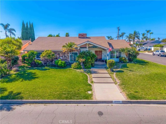 10003 Mattock, Downey, CA 90240