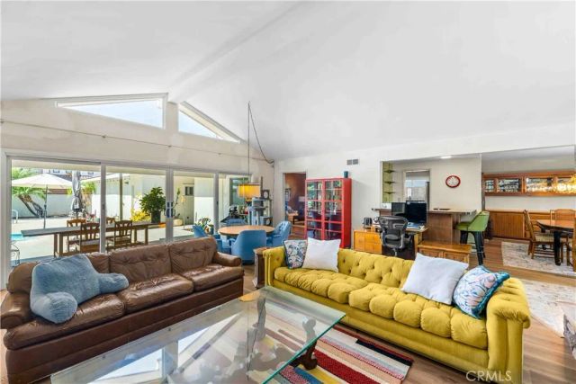 10003 Mattock, Downey, CA 90240