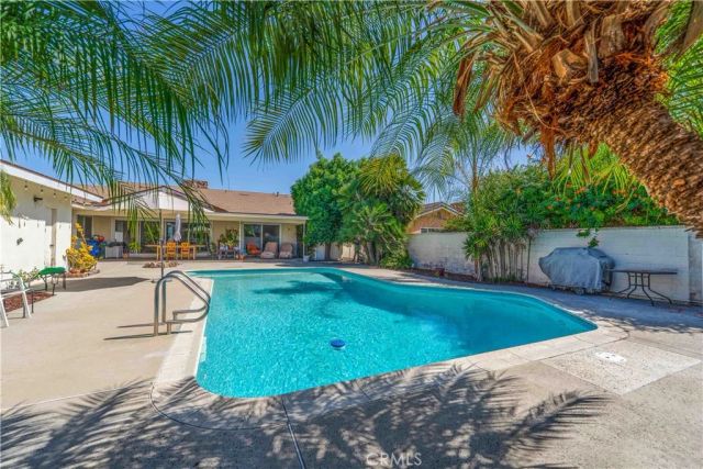 10003 Mattock, Downey, CA 90240