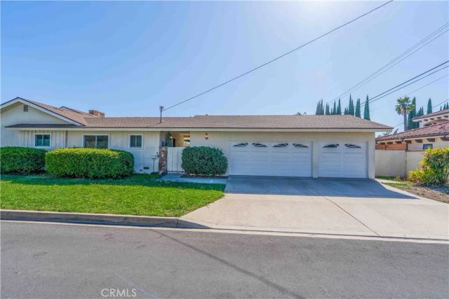 10003 Mattock, Downey, CA 90240
