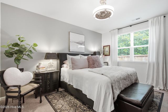 348 Windy Woods Way, Wilmington, NC 28401