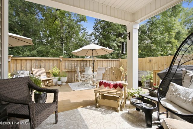 348 Windy Woods Way, Wilmington, NC 28401