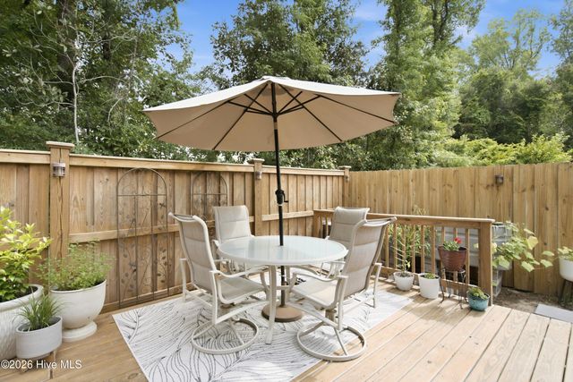 348 Windy Woods Way, Wilmington, NC 28401