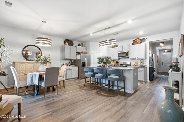 348 Windy Woods Way, Wilmington, NC 28401