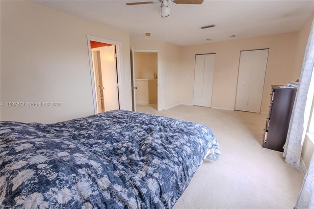 615 NW Stanford Ln, Port St. Lucie, FL 34983