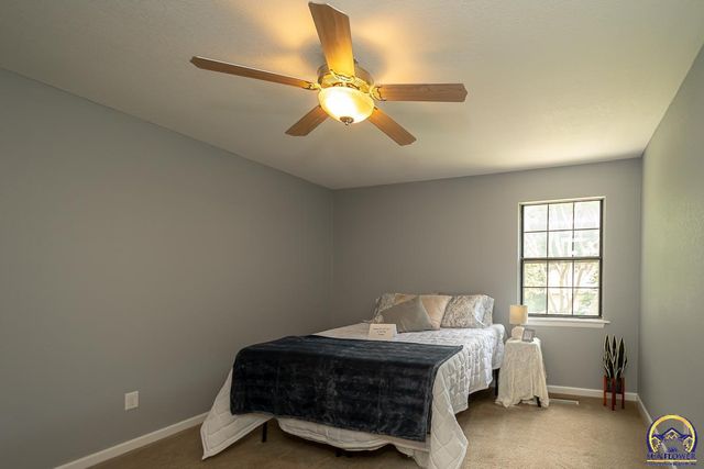 9685 W 61st St, Merriam, KS 66203