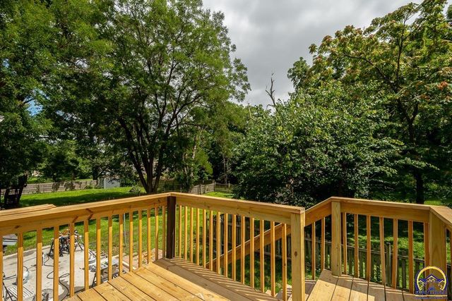 9685 W 61st St, Merriam, KS 66203